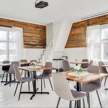 Kauppila 宾馆 伊镇